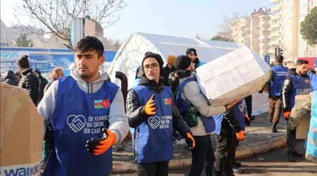 Azərbaycandan 100 könüllü zəlzələ bölgəsinə yardım üçün getdi