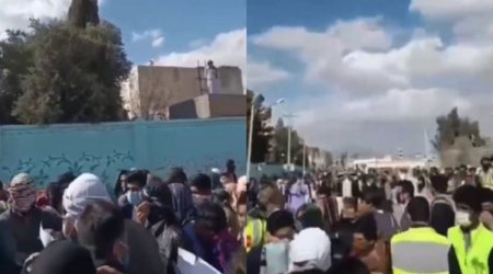 Tehranda əlilliyi olan şəxslər etiraz aksiyası keçirib