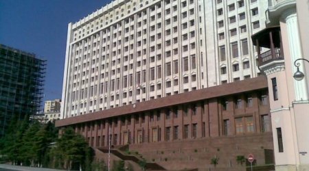 Əfv Komissiyasının iclası keçirilib, 100-dən çox müraciətə baxılıb