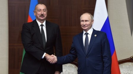Президент Ильхам Алиев позвонил Владимиру Путину