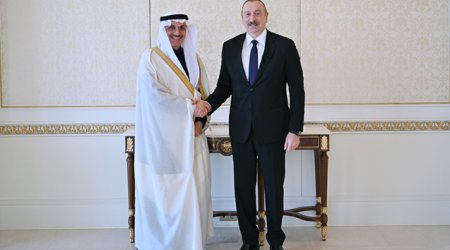 İlham Əliyev İslam İnkişaf Bankı qrupunun prezidentini qəbul etdi