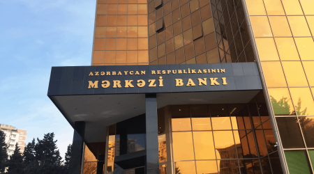 Azərbaycan bankları hərracda 42,7 milyon dollar alıblar