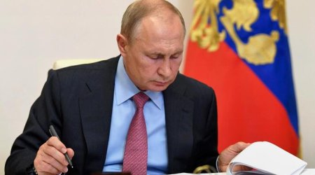 Putin Avropa Şurasının müqavilələrinə xitamla bağlı qanunu imzaladı