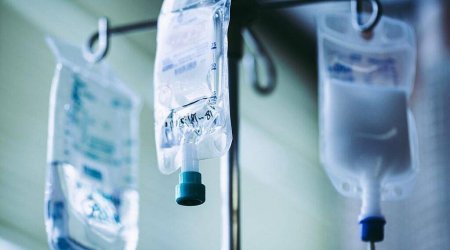 İranın ayrı-ayrı şəhərlərində 1 600-dən çox tələbə qız zəhərlənib