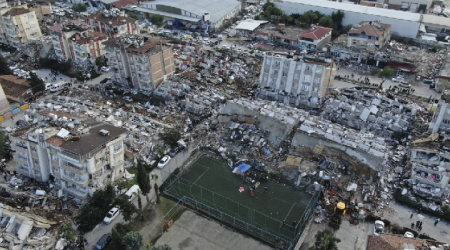 Türkiyədə zəlzədə ölənlərin sayı 46 mini keçib