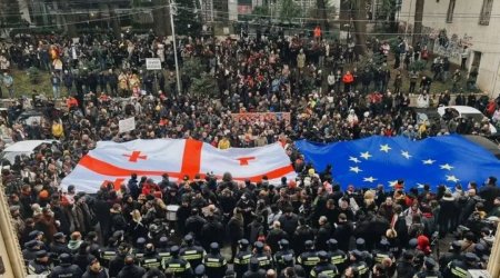 Tbilisidə yenidən etiraz aksiyaları başlayıb