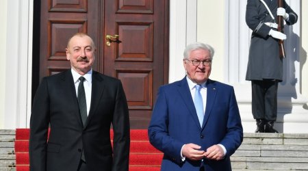 Azərbaycan və Almaniya prezidentlərinin Berlində geniş tərkibdə görüşü başlayıb