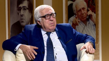 Prezident İlham Əliyev yazıçı Anarı təltif edib