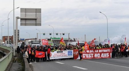 Fransada 310 etirazçı saxlanılıb