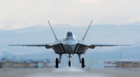 Первый боевой самолет турецкого производства выведен на ВПП