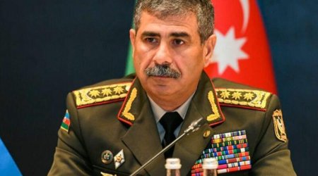 Закир Гасанов поздравил личный состав ВС Азербайджана с праздником Новруз
