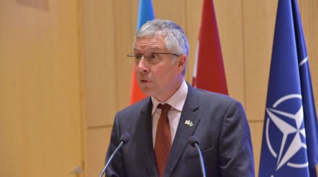 Britaniya səfiri Fazil Mustafaya edilən terror aktını pisləyib