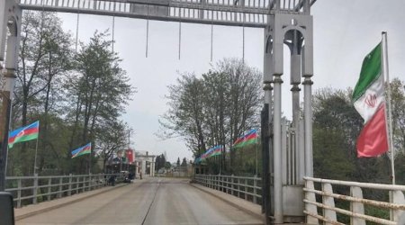 İran səfirliyinin “persona-non-qrata” elan edilən əməkdaşları Azərbaycanı tərk edib