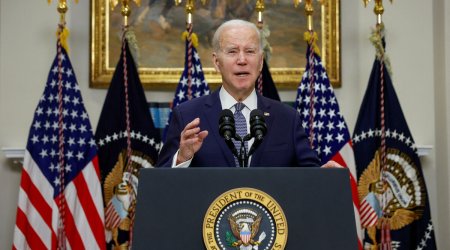 Bayden bir sıra anti-Rusiya sanksiyalarını bir il müddətinə uzadıb