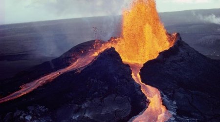 Dünyanın ən təhlükəli vulkanlarından biri aktivləşib
