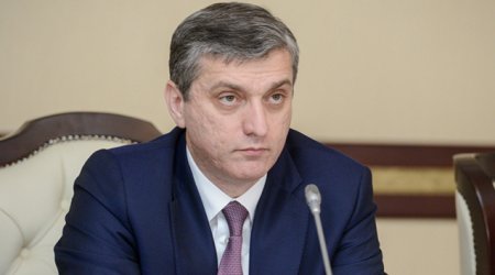 Palata sədri deputatların iradlarına cavab verdi