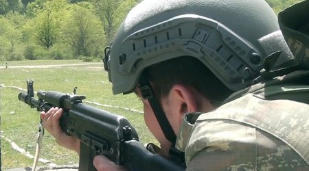 Ehtiyatda olan hərbçiləri təlim keçirib - VİDEO