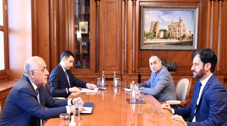 Əli Əsədov Beynəlxalq Avtomobil Federasiyasının prezidenti ilə görüşüb