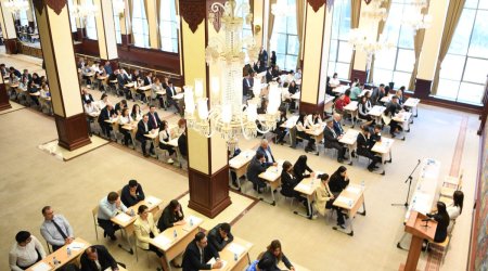 Milli Məclisdə ilk dəfə dövlət qulluğuna qəbul ilə əlaqədar yazılı imtahan keçirilib