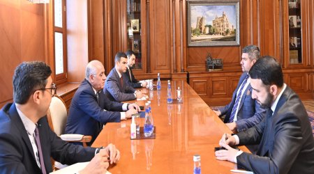 Əli Əsədov Dünya Minifutbol Federasiyasının prezidenti ilə görüşüb