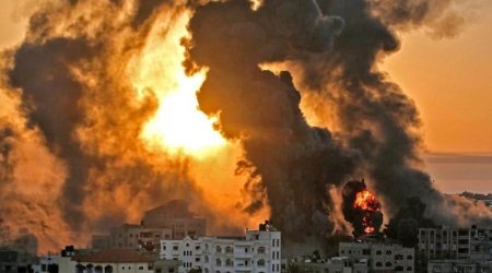 İsrail Qəzzə zolağını bombaladı - Ölənlər var