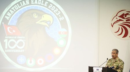 Zakir Həsənov: Ordu quruculuğu sahəsində ardıcıl tədbirlər görülür