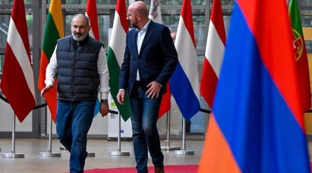Пашинян и Мишель провели в Брюсселе неформальную встречу