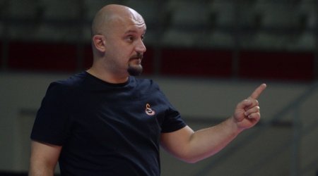 Qadın voleybolçulardan ibarət Azərbaycan millisinə yeni baş məşqçi təyin olunub