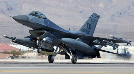 США и союзники намерены передать Киеву истребители F-16