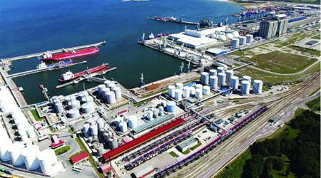 Ələt limanında yükdaşımaların həcmini 15 milyon tondan 25 milyon tona çatdırıla bilər - Əliyev