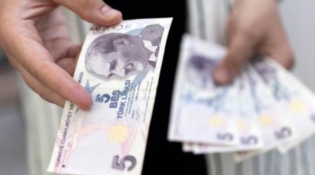 Türk lirəsi prezident seçkilərinin ikinci turu öncəsi rekord həddə düşüb