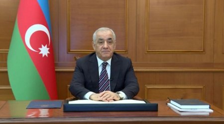 Али Асадов поздравил Джевдета Йылмаза с назначением на пост вице-президента Турции