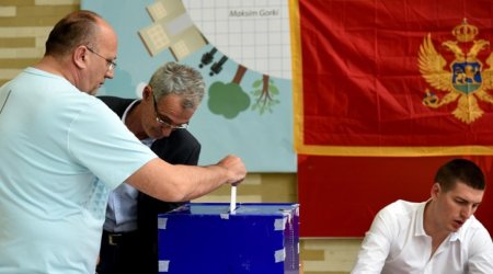 Monteneqroda parlament seçkiləri keçirilir