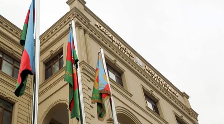 МО: Позиции Азербайджанской армии подверглись обстрелу
