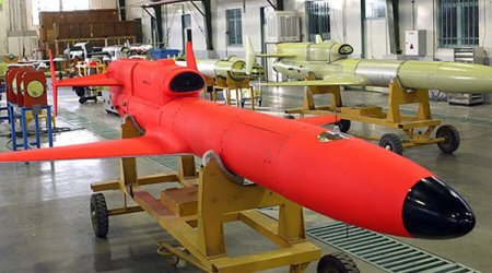İran kamikadze pilotsuz təyyarəni sınaqdan keçirib