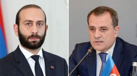 Начинается встреча между главами МИД Азербайджана и Армении