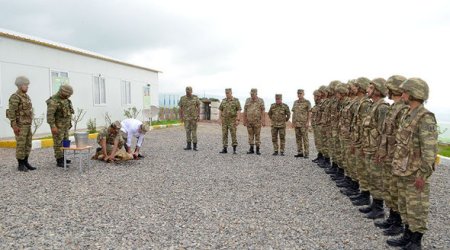 Baş Qərargah rəisi bir neçə döyüş mövqeyində olub - FOTO