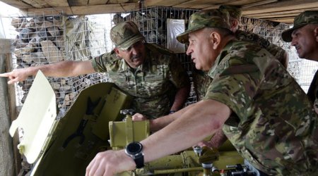 Начальник Генерального штаба побывал на нескольких боевых позициях