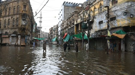 Pakistanda musson daşqınlarında azı 50 nəfər ölüb