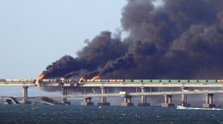 Kiyev Krım körpüsünü partlatdığını etiraf etdi