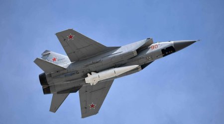 Rusiya sərhəd pozuntusunun qarşısını almaq üçün MiQ-31 qırıcısını havaya qaldırıb