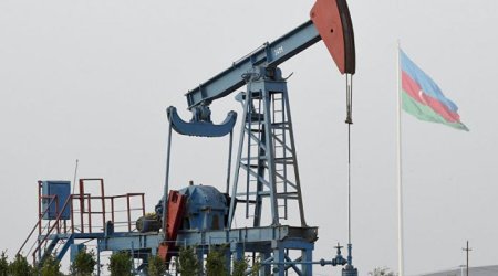 Цена на азербайджанскую нефть незначительно снизилась