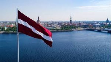 Dil imtahanından keçməyən ruslardan Latviyanı tərk etmələri tələb olunacaq