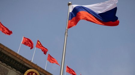 Pekin Moskvanı sərhəddə çinlilərə sərt davranmaqda ittiham edib