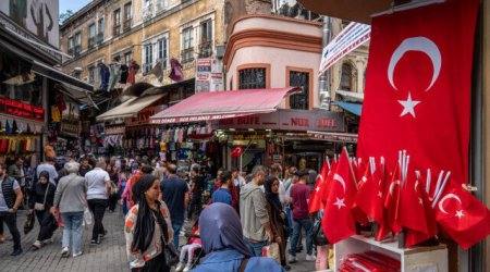 Türkiyə iqtisadiyyatı 4% yaxın artıb