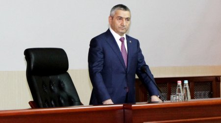 Sabiq  polkovnik Nəcməddin Sadıqovu ittiham edib - MƏHKƏMƏDƏN REPORTAJ