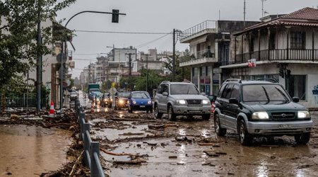 Yunanıstanda insanlara evdən çölə çıxmamaq tövsiyə edilib