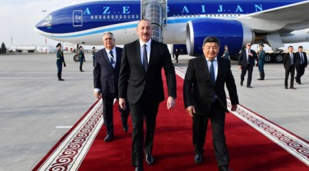 Президент Азербайджана прибыл с визитом в Кыргызстан