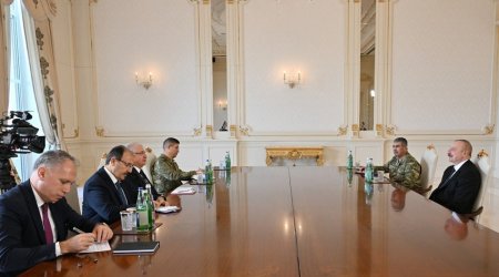 Əliyev Türkiyənin milli müdafiə nazirini qəbul edib