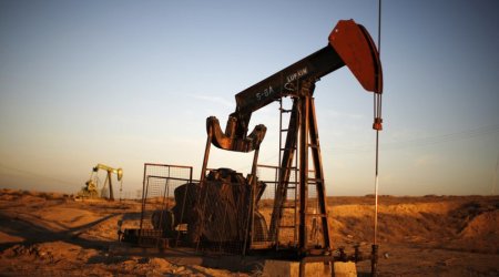 World oil prices fall by over 1%